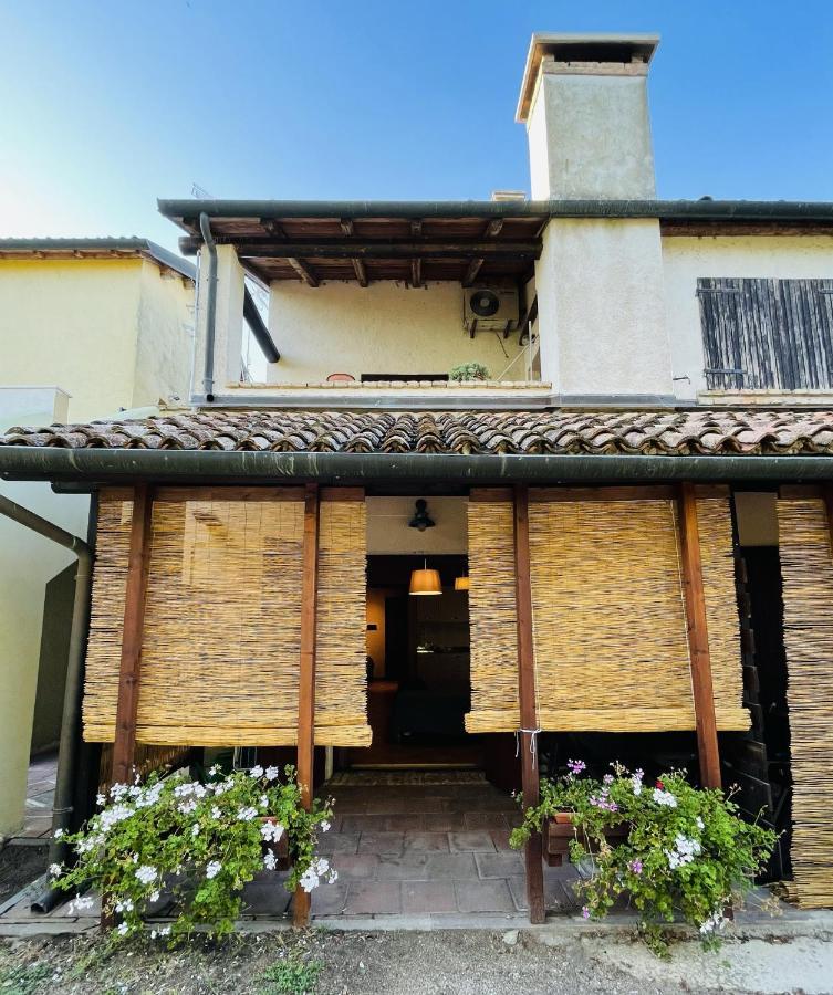 Borgo Del Nibbio Apartment Porto Levante Exterior foto